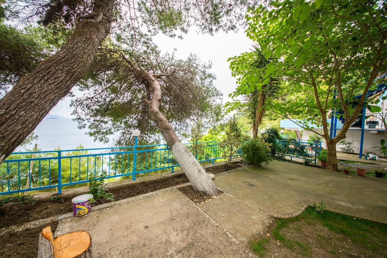 Isi Rooms Vlore Bagian luar foto