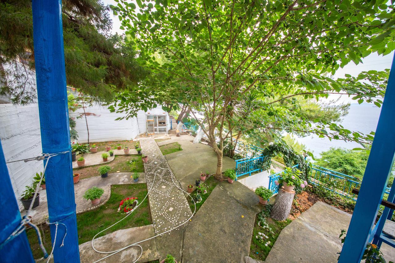 Isi Rooms Vlore Bagian luar foto