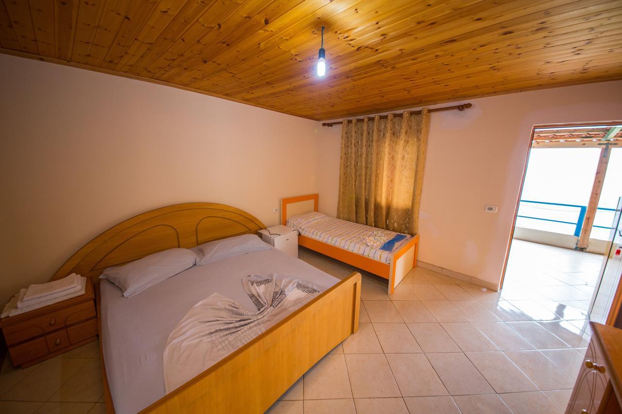 Isi Rooms Vlore Bagian luar foto