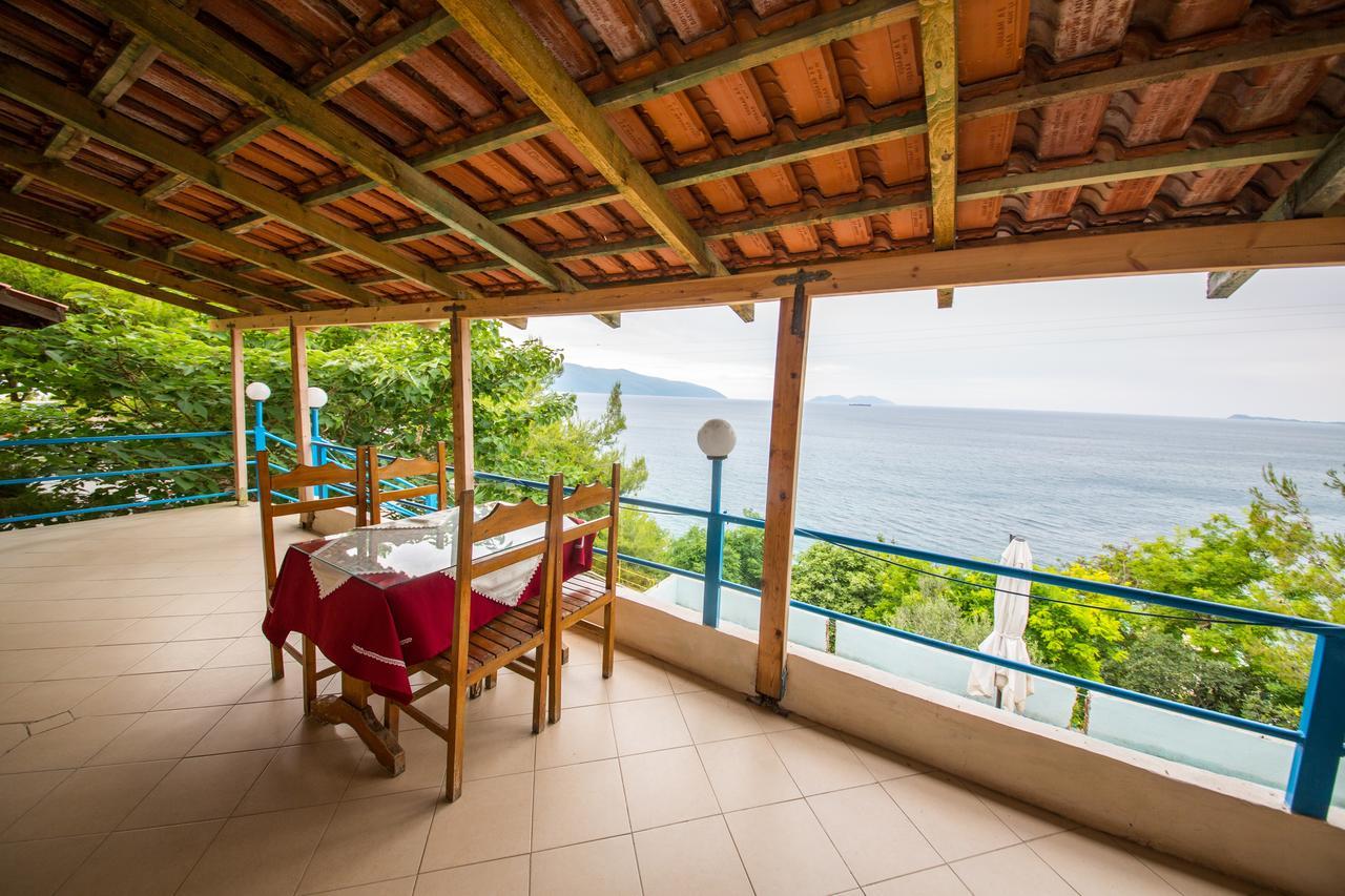 Isi Rooms Vlore Bagian luar foto